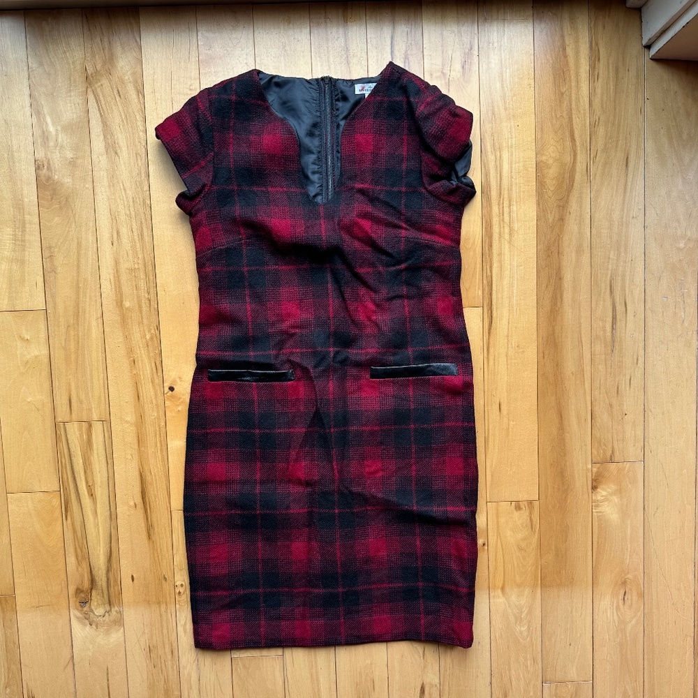 LL Bean Signature Red Black Tartan Buffalo Plaid Wool Sheath Dress Womens size 4 - Picture 6 of 8